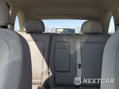 Zdjęcie 10 z 13 samochodu: 2009 SATURN VUE XE VIN:3GSDL43N69S585510 - miniatura