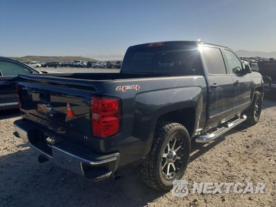 Trzecie zdjęcie samochodu z tyłu: 2017 CHEVROLET SILVERADO K1500 LT VIN:3GCUKREC4HG308167 - miniatura