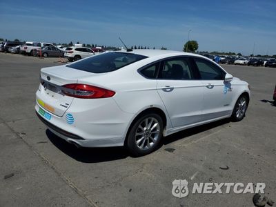 Trzecie zdjęcie samochodu z tyłu: 2017 FORD FUSION SE HYBRID VIN:3FA6P0LU9HR409359 - miniatura