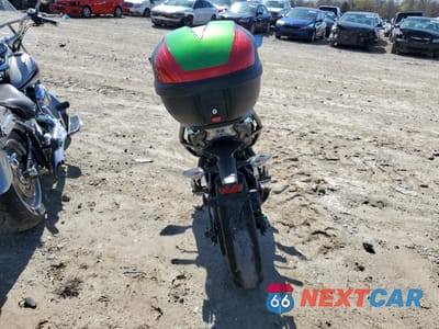Czwarte zdjęcie samochodu z boku: 2022 KAWASAKI EX650 N VIN:ML5EXEN11NDA49477 - miniatura