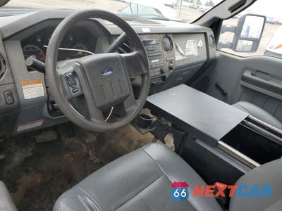 Zdjęcie 8 z 12 samochodu: 2015 FORD F450 SUPER DUTY VIN:1FDUF4GY1FEA42638 - miniatura