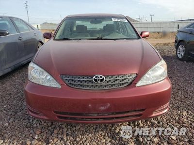 Piąte zdjęcie samochodu w środku: 2002 TOYOTA CAMRY LE VIN:4T1BE32K72U063467 - miniatura