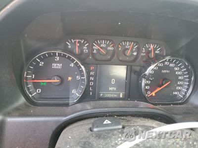 Zdjęcie 9 z 12 samochodu: 2018 CHEVROLET SILVERADO K2500 HEAVY DUTY VIN:1GC2KUEGXJZ192864 - miniatura