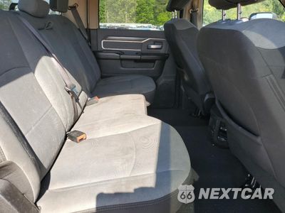 Zdjęcie 11 z 14 samochodu: 2019 RAM 3500 BIG HORN VIN:3C63RRHL6KG670387 - miniatura