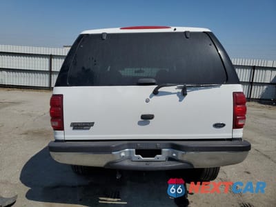 Zdjęcie 6 z 15 samochodu: 2000 FORD EXPEDITION XLT VIN:1FMRU15L9YLB42695 - miniatura