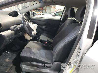 Zdjęcie 7 z 13 samochodu: 2008 TOYOTA YARIS VIN:JTDBT923681286177 - miniatura