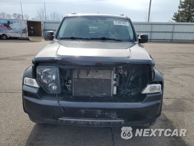 Piąte zdjęcie samochodu w środku: 2012 JEEP LIBERTY JET VIN:1C4PJMFK8CW204011 - miniatura