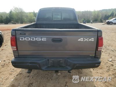 Zdjęcie 6 z 12 samochodu: 2002 DODGE DAKOTA QUAD SPORT VIN:1B7HG38N32S500855 - miniatura