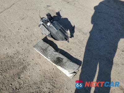 Zdjęcie 12 z 13 samochodu: 2018 MERCEDES-BENZ CLA 250 4MATIC VIN:WDDSJ4GB6JN569790 - miniatura