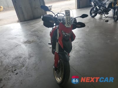 Drugie zdjęcie samochodu z przodu: 2013 DUCATI HYPERMOTARD HYPERSTRADA VIN:ZDM1YBTS6DB002162 - miniatura