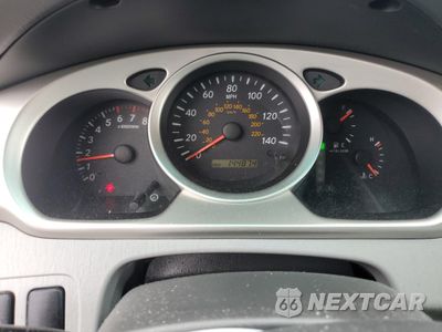 Zdjęcie 9 z 13 samochodu: 2004 TOYOTA HIGHLANDER VIN:JTEEP21A040012221 - miniatura