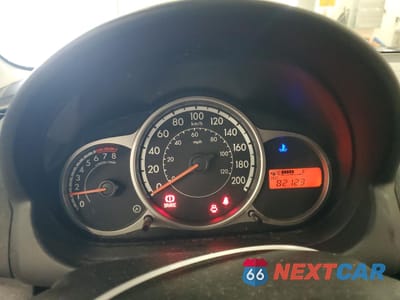 Zdjęcie 9 z 12 samochodu: 2012 MAZDA MAZDA2 VIN:JM1DE1KY2C0150739 - miniatura