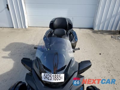 Piąte zdjęcie samochodu w środku: 2021 CAN-AM SPYDER ROADSTER RT VIN:2BXNBDD48MV000433 - miniatura