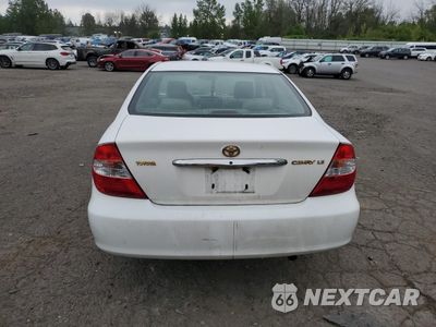Zdjęcie 6 z 14 samochodu: 2002 TOYOTA CAMRY LE VIN:JTDBE32K120054968 - miniatura