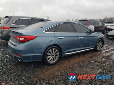 Trzecie zdjęcie samochodu z tyłu: 2017 HYUNDAI SONATA SPORT VIN:5NPE34AF3HH447234 - miniatura