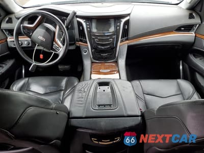 Zdjęcie 8 z 15 samochodu: 2017 CADILLAC ESCALADE ESV VIN:1GYS4GKJ6HR339309 - miniatura