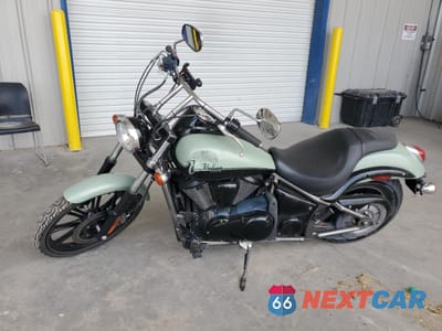 Trzecie zdjęcie samochodu z tyłu: 2023 KAWASAKI VN900 F VIN:JKAVN2F17PA000403 - miniatura