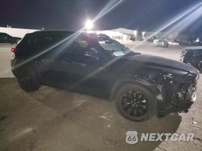 Czwarte zdjęcie samochodu z boku: 2024 MAZDA CX-50 PREMIUM VIN:7MMVABDM8RN188097 - miniatura
