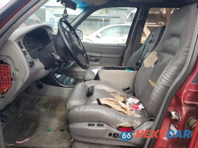 Zdjęcie 7 z 12 samochodu: 1995 FORD EXPLORER VIN:1FMDU34XXSZB91161 - miniatura