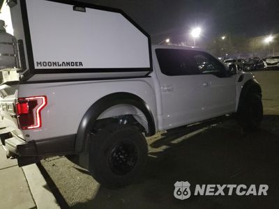 Trzecie zdjęcie samochodu z tyłu: 2018 FORD F150 RAPTOR VIN:1FTFW1RG9JFC36630 - miniatura