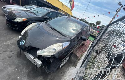 Drugie zdjęcie samochodu z przodu: 2013 NISSAN LEAF S VIN:1N4AZ0CP7DC416463 - miniatura