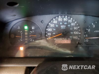 Zdjęcie 9 z 12 samochodu: 2000 NISSAN FRONTIER XE VIN:1N6DD21S8YC323270 - miniatura