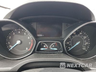 Zdjęcie 9 z 12 samochodu: 2017 FORD ESCAPE SE VIN:1FMCU0G99HUF06660 - miniatura