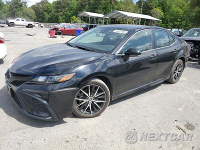 2023 TOYOTA CAMRY SE NIGHT SHADE 4T1G11AK2PU815378 - główne zdjęcie licytacji z USA - miniatura