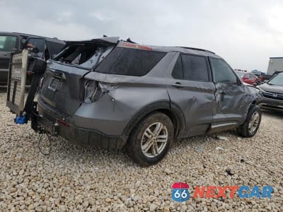 Trzecie zdjęcie samochodu z tyłu: 2022 FORD EXPLORER XLT VIN:1FMSK7DH4NGA38112 - miniatura