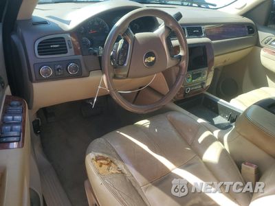 Zdjęcie 8 z 14 samochodu: 2012 CHEVROLET TAHOE K1500 LT VIN:1GNSKBE06CR102319 - miniatura