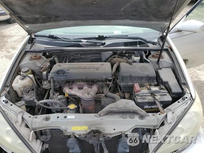 Zdjęcie 11 z 12 samochodu: 2006 TOYOTA CAMRY LE VIN:4T1BE32K16U748179 - miniatura