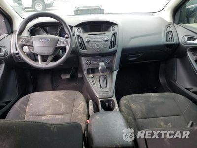 Zdjęcie 8 z 12 samochodu: 2017 FORD FOCUS SE VIN:1FADP3K20HL331092 - miniatura