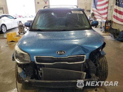 Piąte zdjęcie samochodu w środku: 2016 KIA SOUL + VIN:KNDJP3A59G7387337 - miniatura