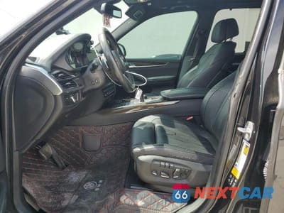 Zdjęcie 7 z 13 samochodu: 2017 BMW X5 XDRIVE50I VIN:5UXKR6C30H0J85331 - miniatura