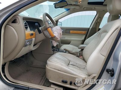 Zdjęcie 7 z 12 samochodu: 2009 LINCOLN MKZ VIN:3LNHM28T79R629247 - miniatura