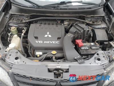 Zdjęcie 12 z 13 samochodu: 2007 MITSUBISHI OUTLANDER XLS VIN:JA4MS41XX7U015486 - miniatura