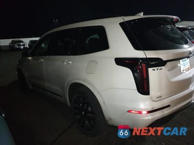Drugie zdjęcie samochodu z przodu: 2022 CADILLAC XT6 SPORT PLATINUM VIN:1GYKPHRSXNZ214176 - miniatura