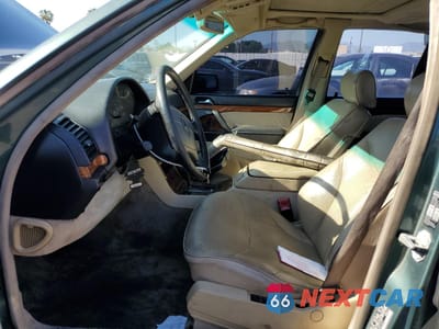 Zdjęcie 7 z 12 samochodu: 1993 MERCEDES-BENZ 300 SE VIN:WDBGA32E8PA125613 - miniatura