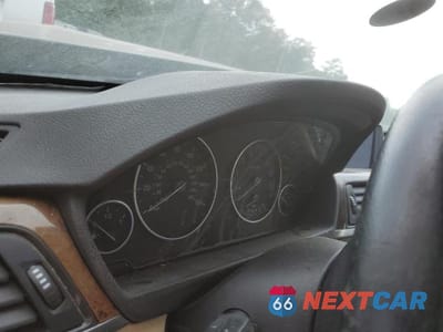 Zdjęcie 9 z 12 samochodu: 2015 BMW 320 I VIN:WBA3B1C5XFP831586 - miniatura