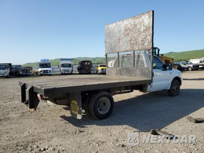 Trzecie zdjęcie samochodu z tyłu: 2003 FORD F350 SUPER DUTY VIN:1FDWF36L23EA48968 - miniatura