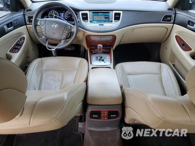 Zdjęcie 8 z 12 samochodu: 2012 HYUNDAI GENESIS 3.8L VIN:KMHGC4DD5CU166615 - miniatura