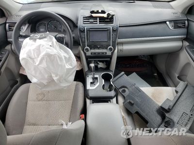 Zdjęcie 8 z 13 samochodu: 2012 TOYOTA CAMRY BASE VIN:4T1BF1FK5CU552401 - miniatura