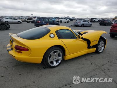 Trzecie zdjęcie samochodu z tyłu: 2002 DODGE VIPER GTS VIN:1B3ER69E32V101036 - miniatura
