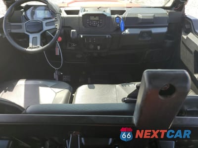 Drugie zdjęcie samochodu z przodu: 2021 POLARIS RANGER CREW XP 1000 TRAIL BOSS VIN:4XARSH996M8064043 - miniatura