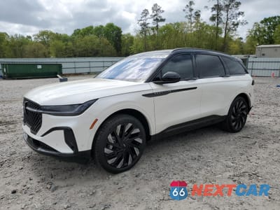 2024 LINCOLN NAUTILUS RESERVE 5LMPJ8KA3RJ829113 - główne zdjęcie licytacji z USA - miniatura