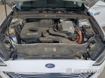 Zdjęcie 11 z 12 samochodu: 2018 FORD FUSION SE HYBRID VIN:3FA6P0LU6JR163537 - miniatura