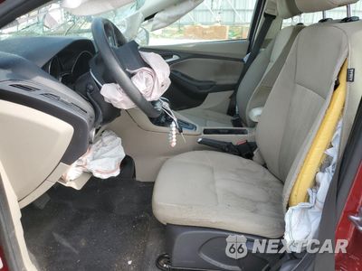 Zdjęcie 7 z 14 samochodu: 2016 FORD FOCUS SE VIN:1FADP3F29GL219223 - miniatura