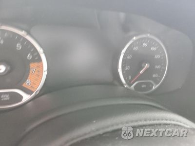Zdjęcie 9 z 12 samochodu: 2021 JEEP RENEGADE LATITUDE VIN:ZACNJCBB4MPM96257 - miniatura