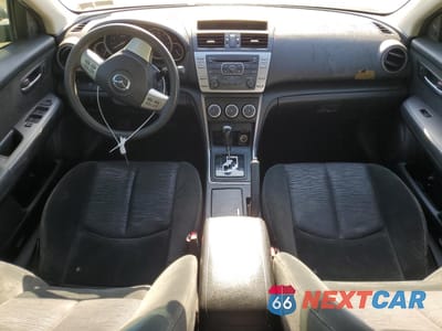 Zdjęcie 8 z 12 samochodu: 2009 MAZDA 6 S VIN:1YVHP81B795M00886 - miniatura