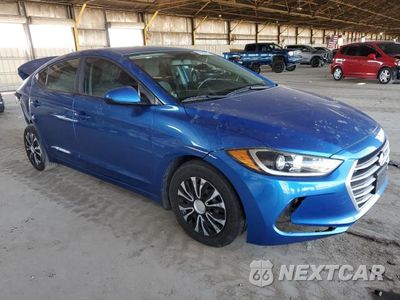 Czwarte zdjęcie samochodu z boku: 2017 HYUNDAI ELANTRA SE VIN:KMHD74LF4HU400809 - miniatura